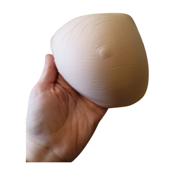 Amoena Tria Light Silicone Breast Form Prosthesis 366 Size 6 - Picture 3 of 5